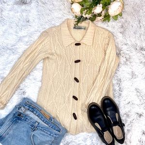 NWOT Cozy Aran Crafts 100% Merano Wool Sweater